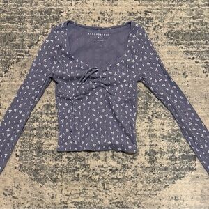 Aeropostale Women's Blue Floral Long Sleeve Top